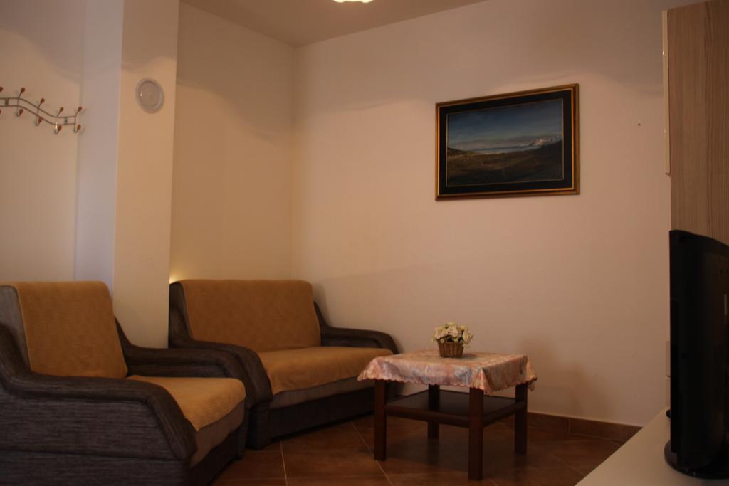 Mediterranean Oasis Apartments Baška Kültér fotó