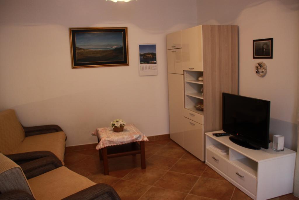 Mediterranean Oasis Apartments Baška Szoba fotó