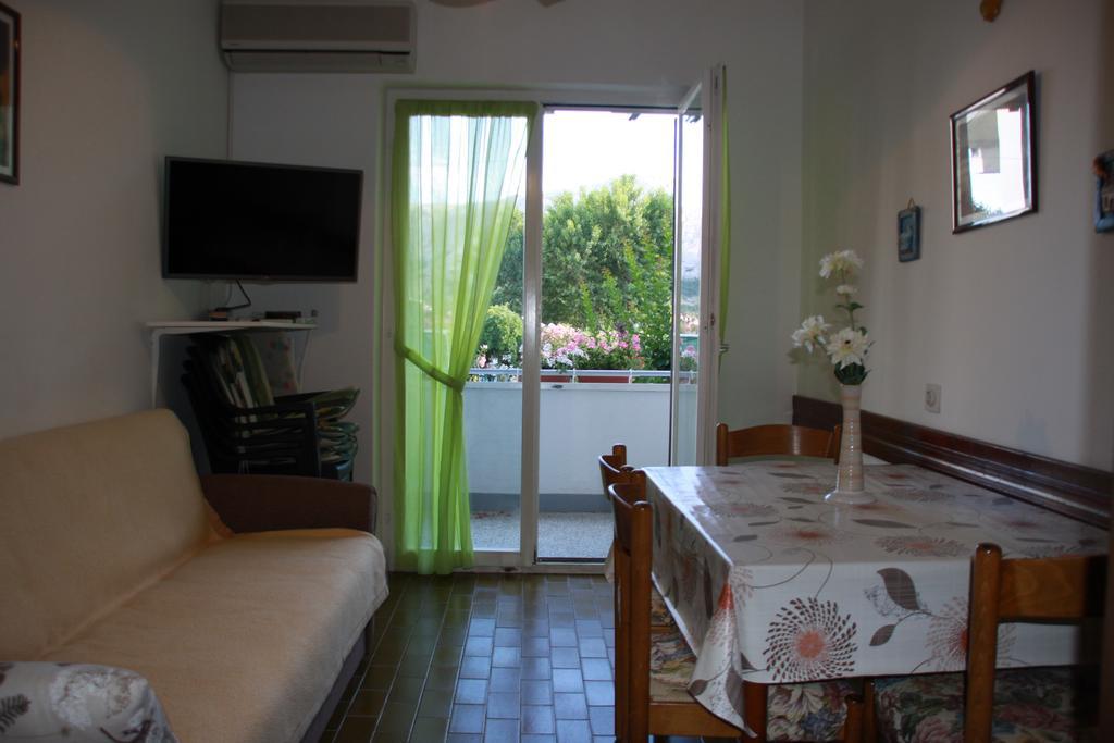 Mediterranean Oasis Apartments Baška Kültér fotó
